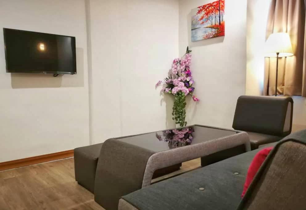 Merilton Hotel Sungai Petani Kültér fotó