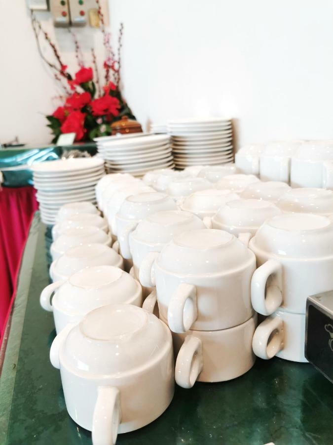 Merilton Hotel Sungai Petani Kültér fotó