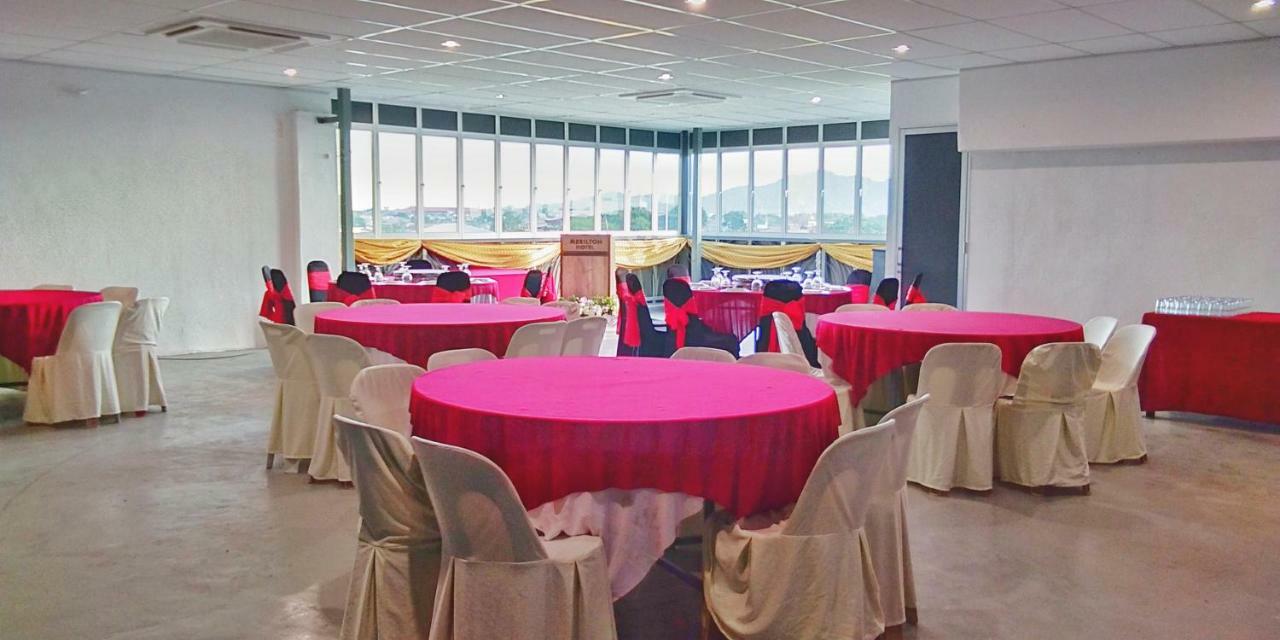 Merilton Hotel Sungai Petani Kültér fotó