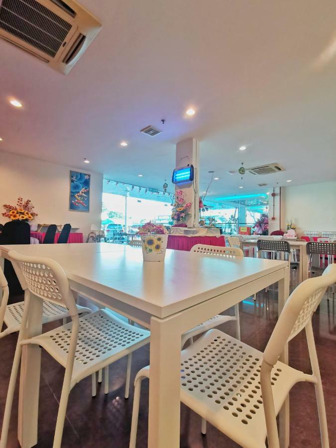 Merilton Hotel Sungai Petani Kültér fotó